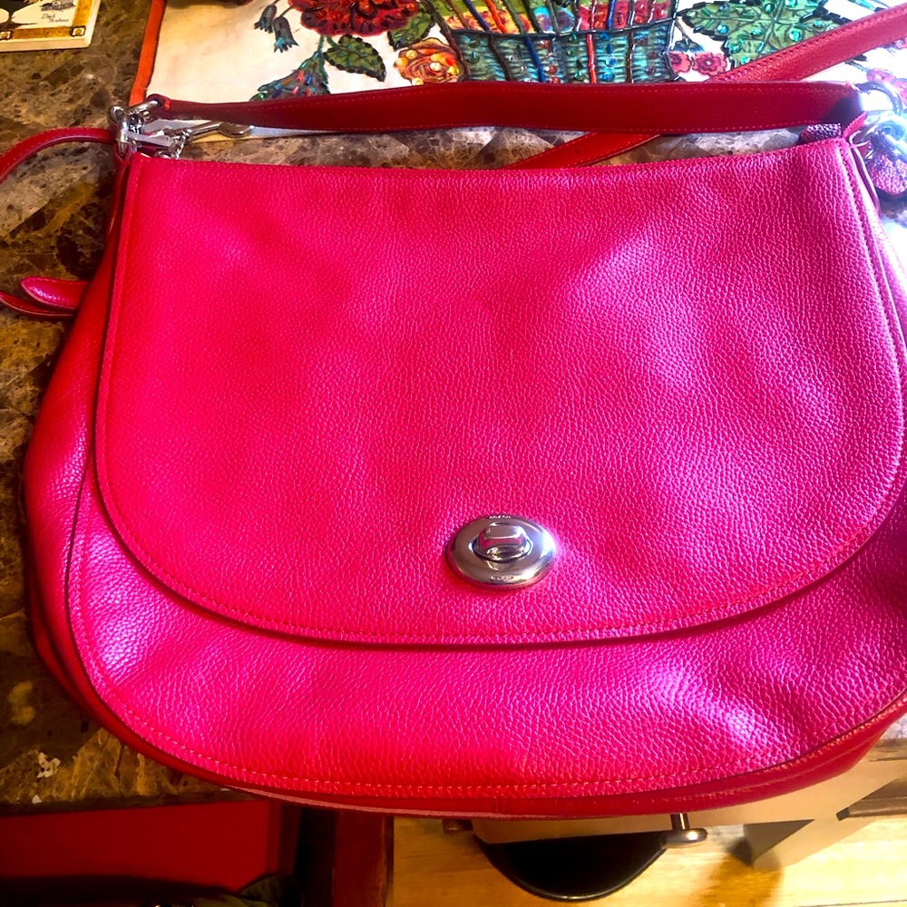 A lovely new Coach bag with tag